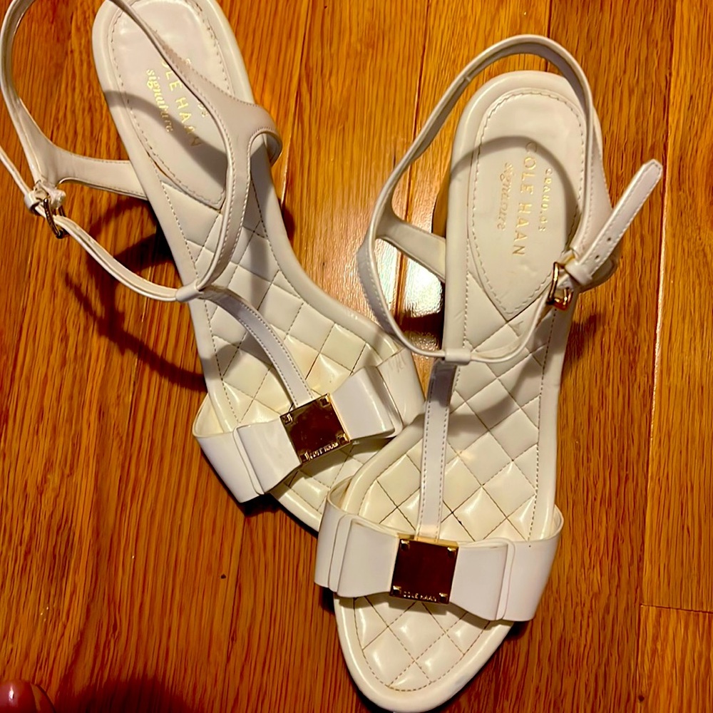 Cole haan white and gold sandals with heal